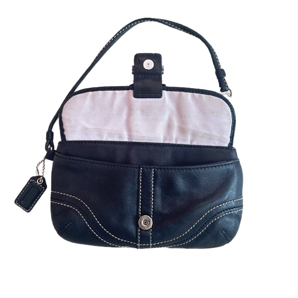 #69 COACH ~ Black Leather Wristlet Off White Contrast Stitching Silver Hardware - Picture 6 of 12